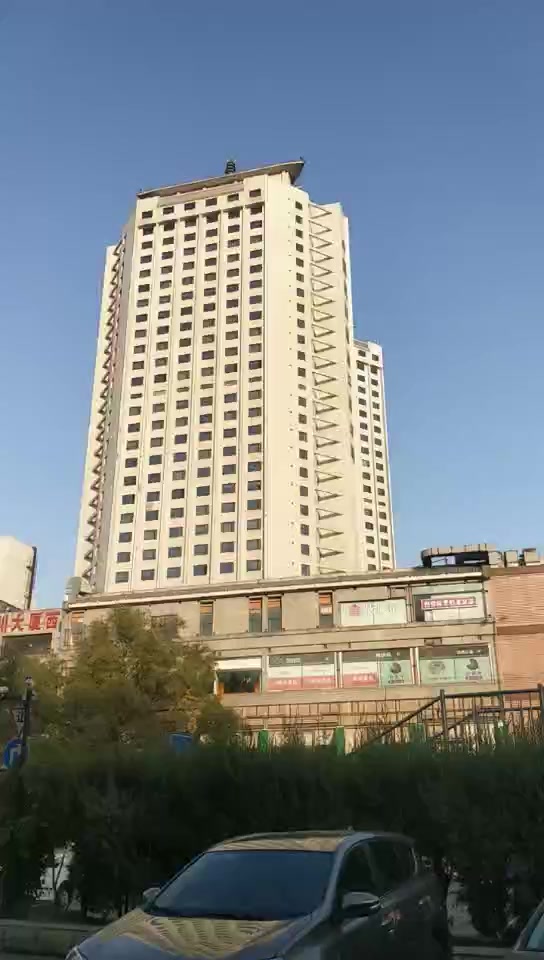 2号线阜成门地标建筑四川大厦398平精装修随时入驻