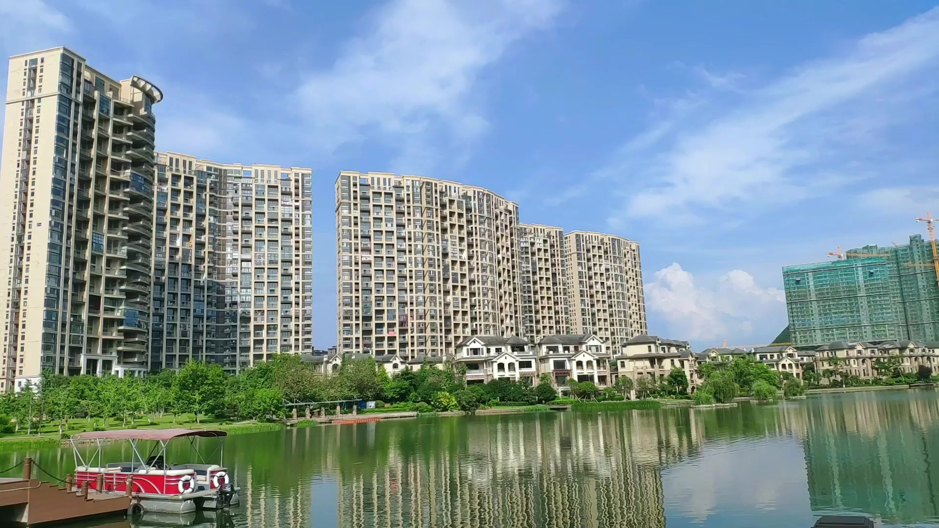 花样年麓湖国际社区