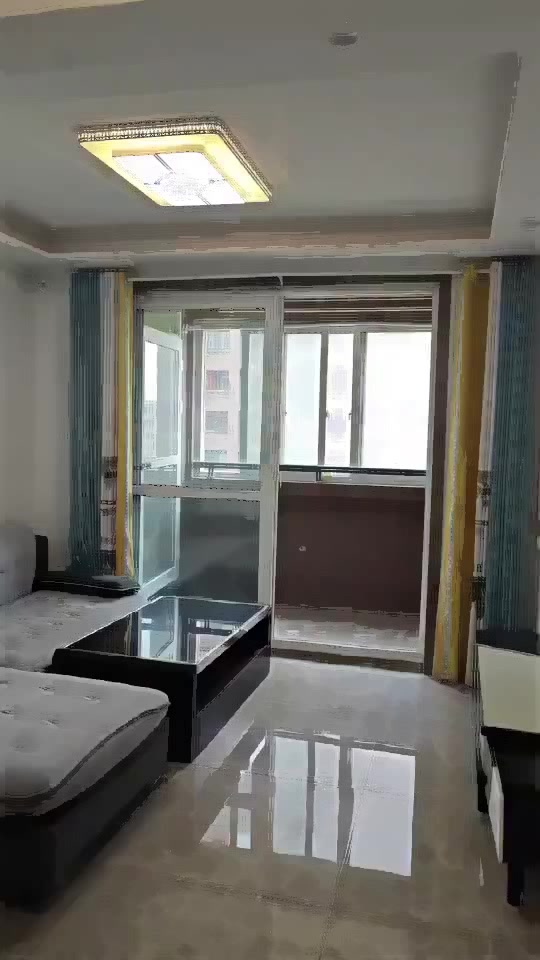 小区租房,二室二厅,民用水电可办居住证看房随时 电梯房